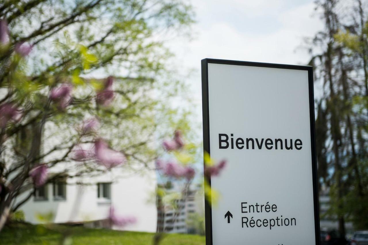Hotel Le Domaine Villars-Sur-Glane Exterior foto